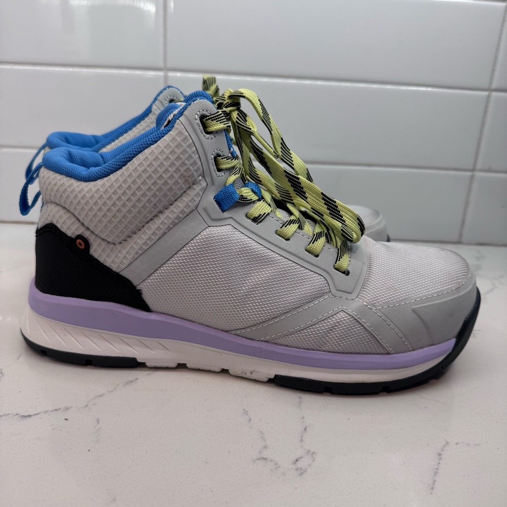 Bogs sandstone mid ct high top boots comp toe waterproof women’s size 7